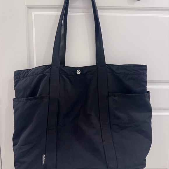 lululemon athletica Handbags - Lululemon Black Tote Bag